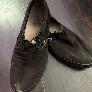 Black Slip-on Vans